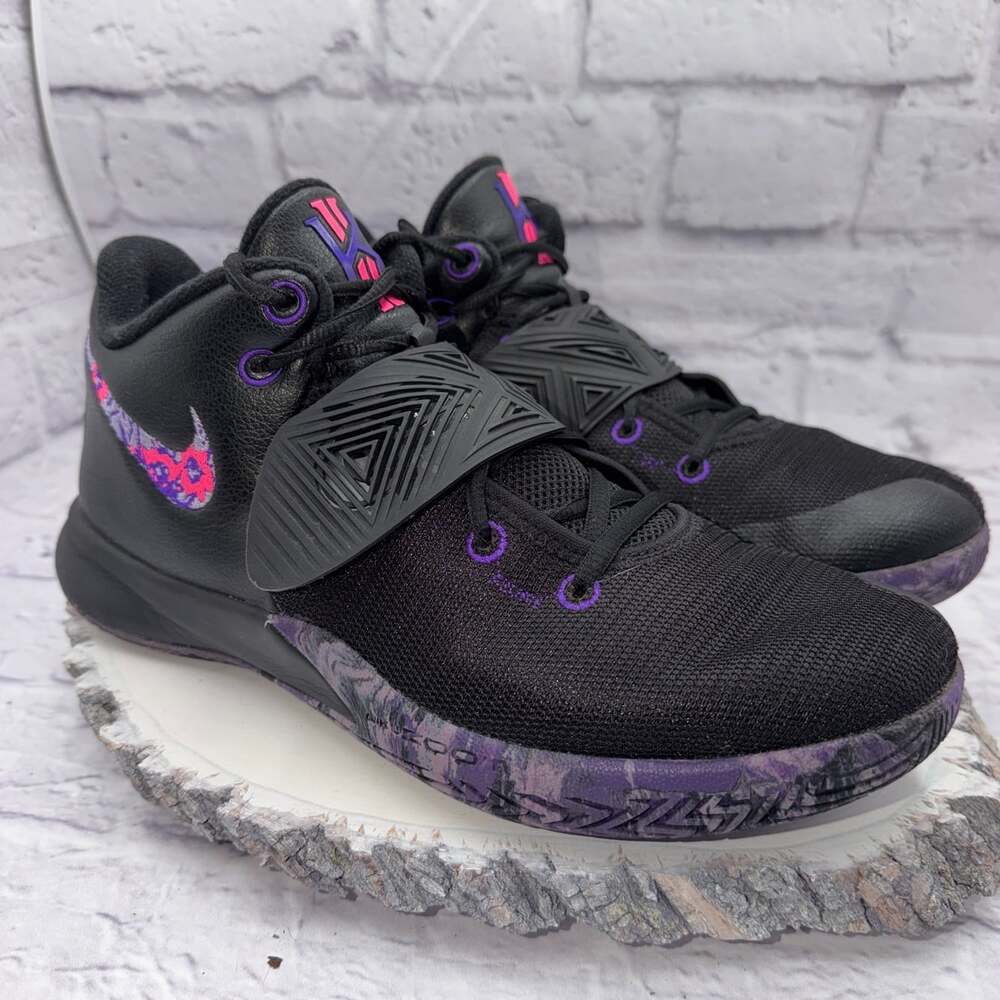 RARE Nike™ Kyrie Flytrap 3 'Black Court Purple' BQ3060-006 Men's Size 11 Shoes